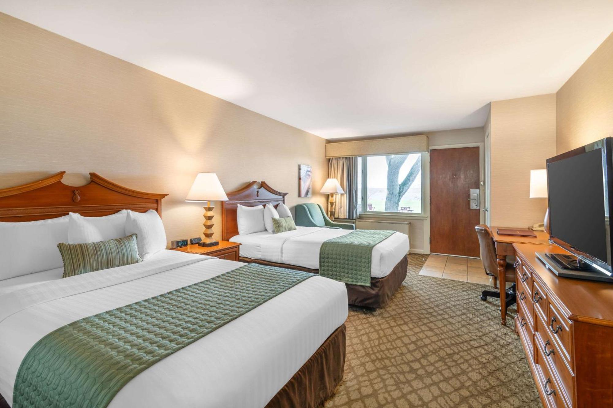 The Inn At Gran View Ogdensburg, Ascend Hotel Collection Экстерьер фото