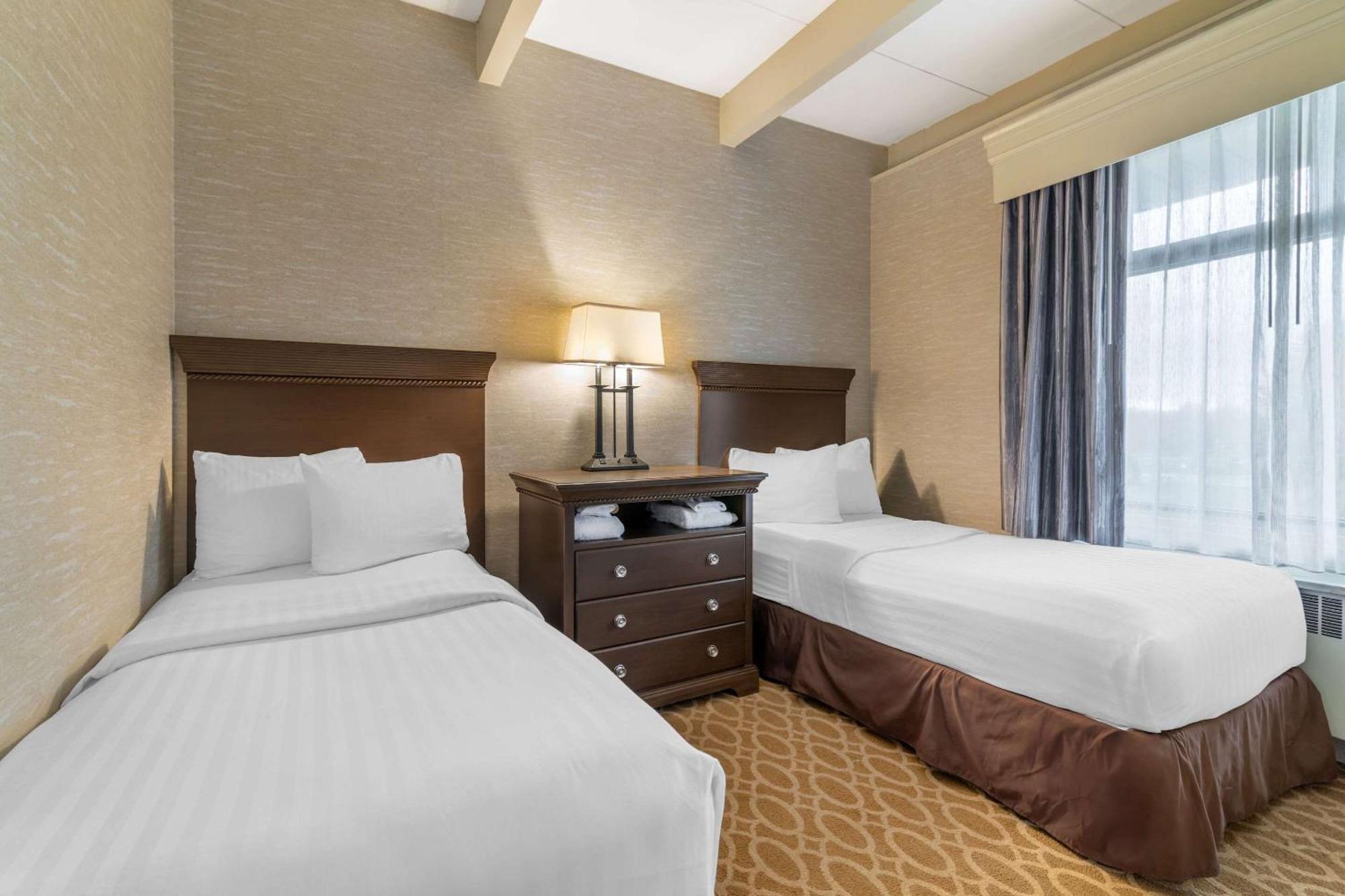 The Inn At Gran View Ogdensburg, Ascend Hotel Collection Экстерьер фото